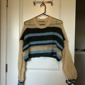 Crop sweater by Kimchi Blue
